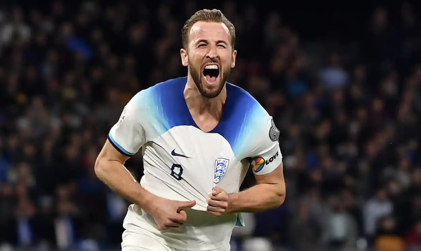 Tin nóng bóng đá sáng 24/3: Doanh nhân Phần Lan gửi đề nghị 'độc lạ' hỏi mua MU, Harry Kane đi vào lịch sử tuyển Anh - Ảnh 3.