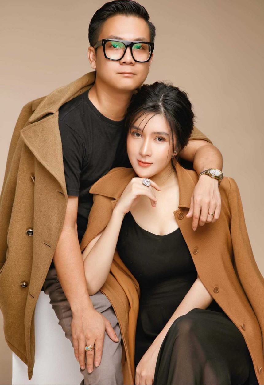 Đến nhà bạn chơi, gái quê bén duyên làm nàng dâu hào môn, cuộc đời sang trang, trở thành giám đốc - Ảnh 5. Đến nhà bạn chơi, gái quê bén duyên làm nàng dâu hào môn, cuộc đời sang trang, trở thành giám đốc - Ảnh 5.