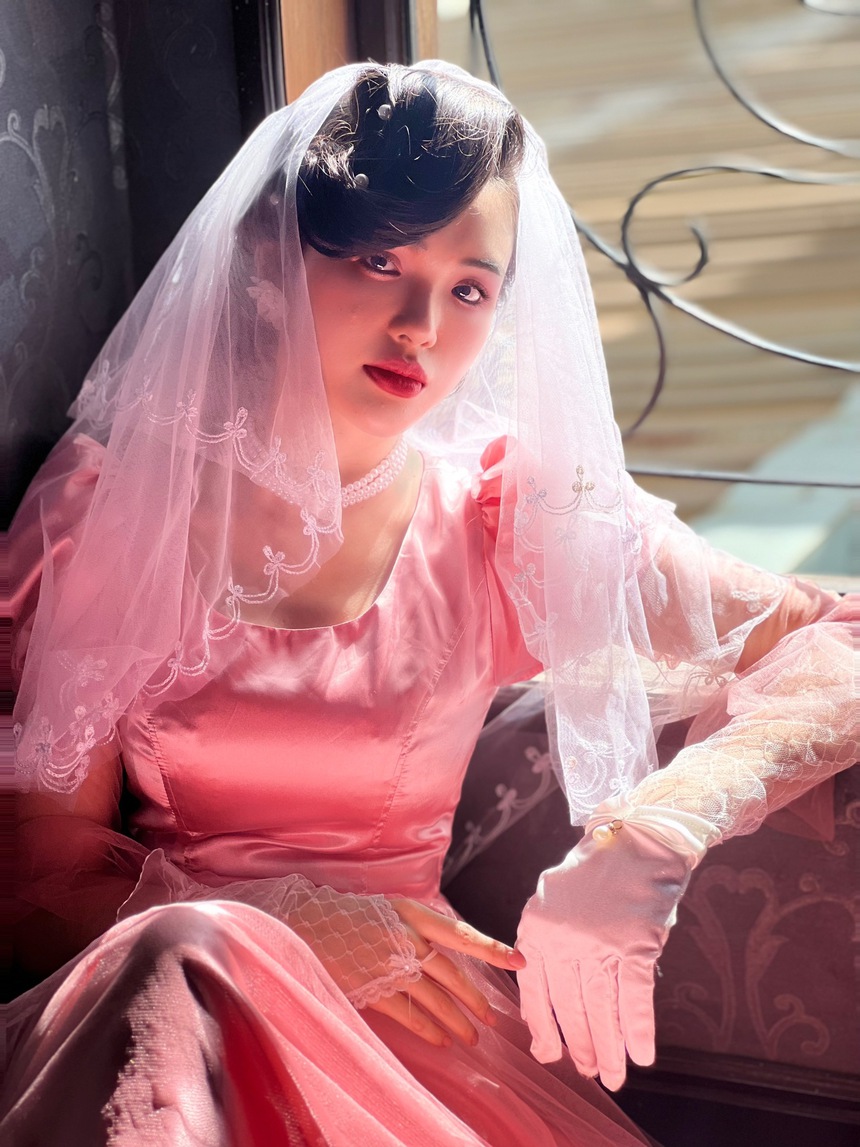 Phim Việt về phận đời kỹ nữ lên sóng VTV, Yeye Nhật Hạ khóc đến mức sưng cả mắt - Ảnh 4.