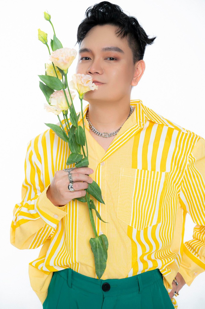 Trấn Thành khóc tức tưởi khi nhắc "hào quang rực rỡ", Trịnh Tú Trung: "Trong sạch chưa mà phán xét"? - Ảnh 2. Trấn Thành khóc tức tưởi khi nhắc "hào quang rực rỡ", Trịnh Tú Trung: "Trong sạch chưa mà phán xét"? - Ảnh 2.