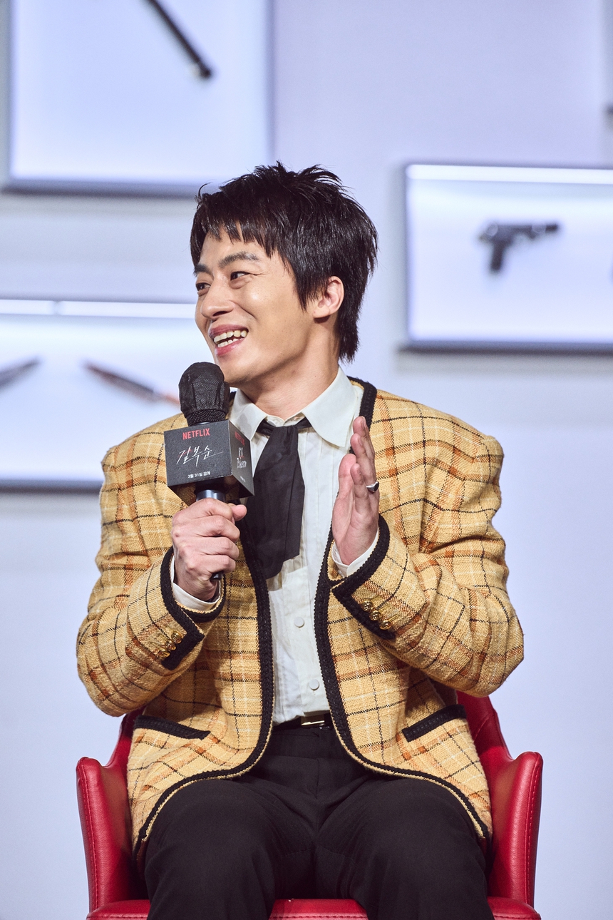 Sau "The Glory", phim 18+ của "Nữ hoàng cảnh nóng" Jeon Do Yeon hứa hẹn phá đảo Netflix - Ảnh 6. Sau "The Glory", phim 18+ của "Nữ hoàng cảnh nóng" Jeon Do Yeon hứa hẹn phá đảo Netflix - Ảnh 6.