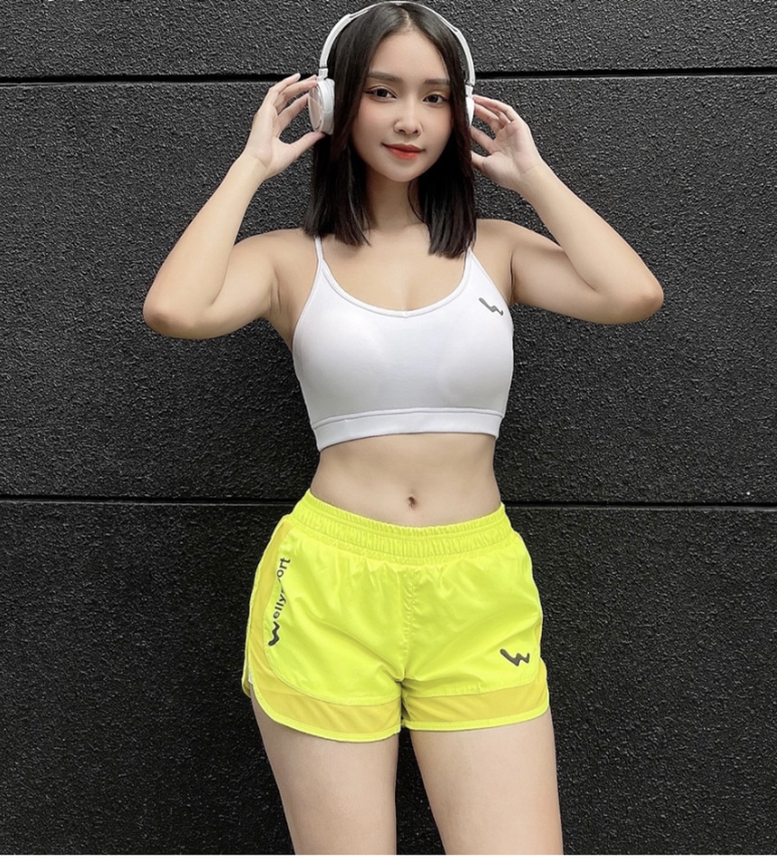 Để Lương Thùy Linh mách bạn 5 chiêu phối đồ chuẩn sành điệu với quần short jeans cho mùa hè  - Ảnh 13.