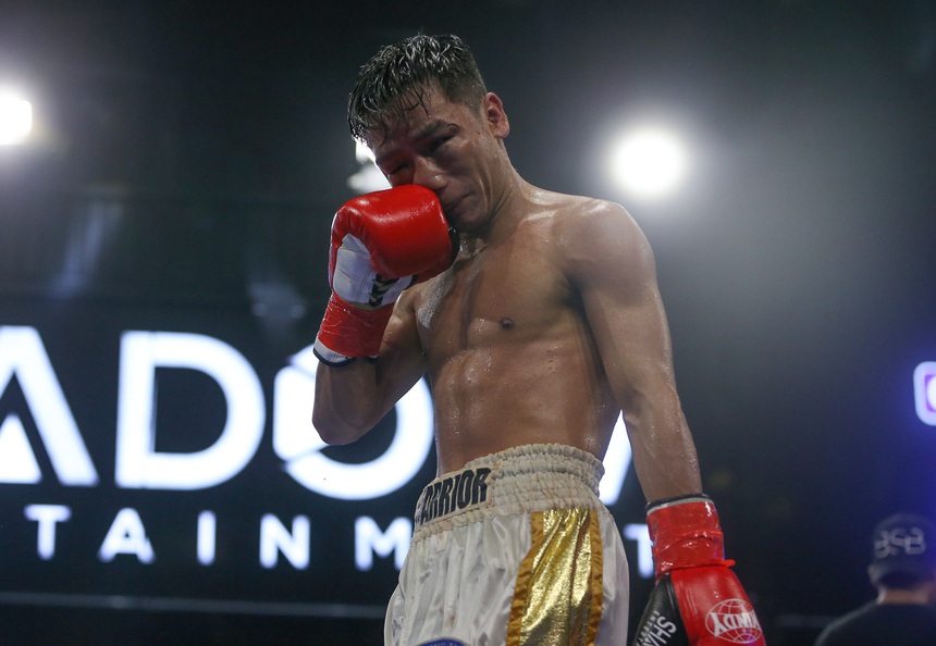 “Nam Vương” Trương Đình Hoàng thành công bảo vệ đai WBA châu Á - Ảnh 9. “Nam Vương” Trương Đình Hoàng thành công bảo vệ đai WBA châu Á - Ảnh 9.