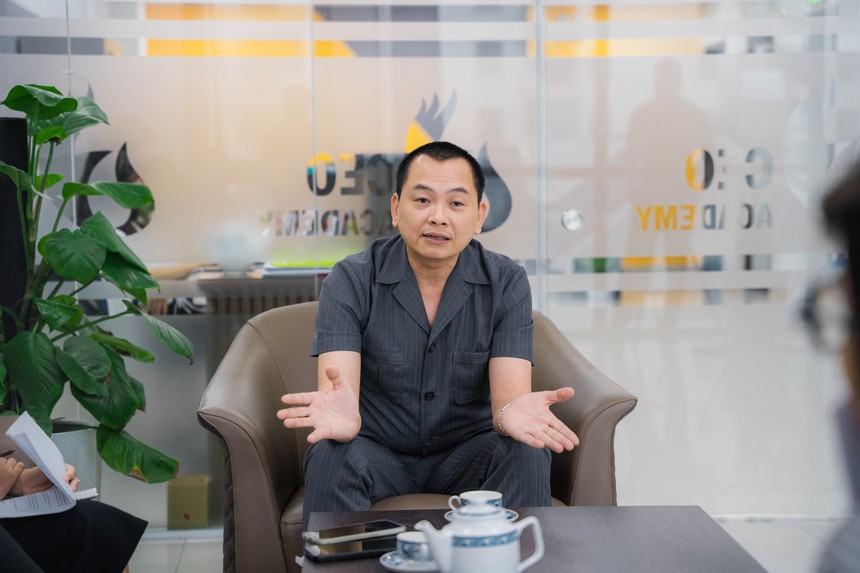 Ngành nghề nào hot, ngành nghề nào sẽ biến mất trong tương lai? - Ảnh 1. Ngành nghề nào hot, ngành nghề nào sẽ biến mất trong tương lai? - Ảnh 1.