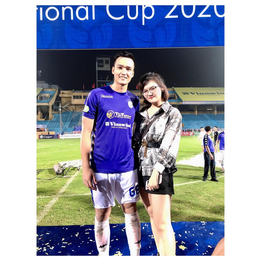 Tình cảm như Bùi Hoàng Việt Anh, tặng chị gái túi hàng hiệu, đến dịp lễ tết là 'ting ting' - Ảnh 3. Tình cảm như Bùi Hoàng Việt Anh, tặng chị gái túi hàng hiệu, đến dịp lễ tết là 'ting ting' - Ảnh 3.