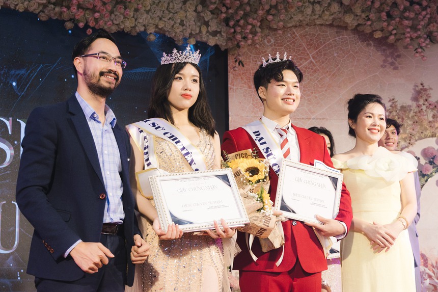 Cặp nam thanh nữ tú "hot" nhất chuyên Sư Phạm - Ảnh 6.