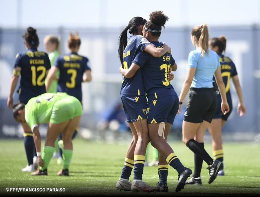 Lank thua thảm ngay trong hiệp 1, Huỳnh Như không đủ sức xoay chuyển kết quả - Ảnh 2. Lank thua thảm ngay trong hiệp 1, Huỳnh Như không đủ sức xoay chuyển kết quả - Ảnh 2.