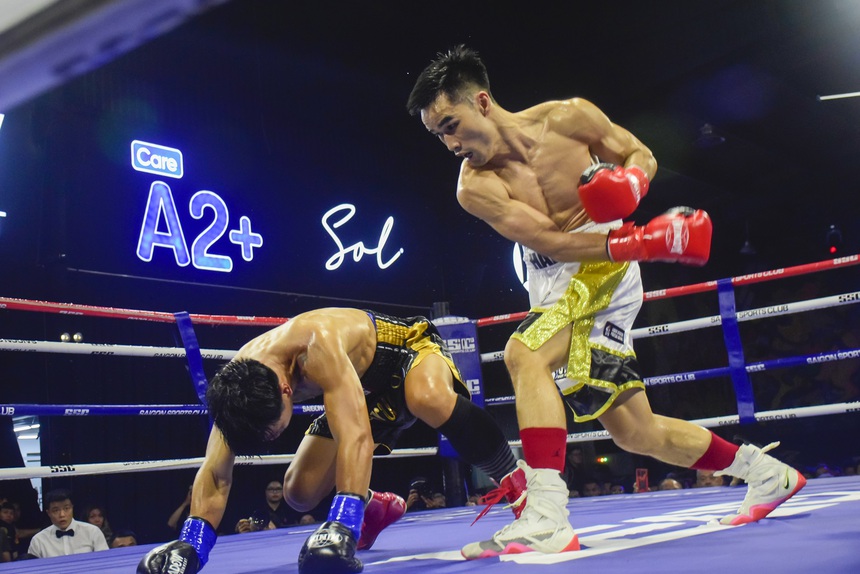 ‘Nam vương’ boxing Trương Đình Hoàng đả bại võ sĩ số 1 Hàn Quốc, bảo vệ chiếc đai vô địch châu Á lịch sử - Ảnh 6. ‘Nam vương’ boxing Trương Đình Hoàng đả bại võ sĩ số 1 Hàn Quốc, bảo vệ chiếc đai vô địch châu Á lịch sử - Ảnh 6.