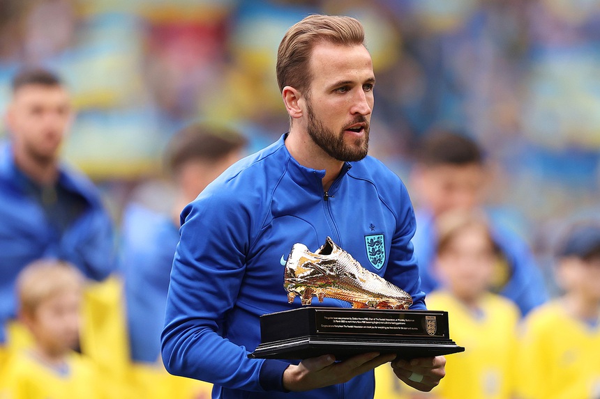 Vòng loại EURO 2024 đêm qua: Ronaldo tiếp tục nổ súng, Harry Kane phá sâu kỷ lục - Ảnh 4.