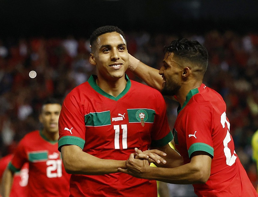 Tin nóng bóng đá sáng 26/3: Thủ môn U23 Việt Nam nhập viện, Varane cân nhắc rời MU - Ảnh 5.