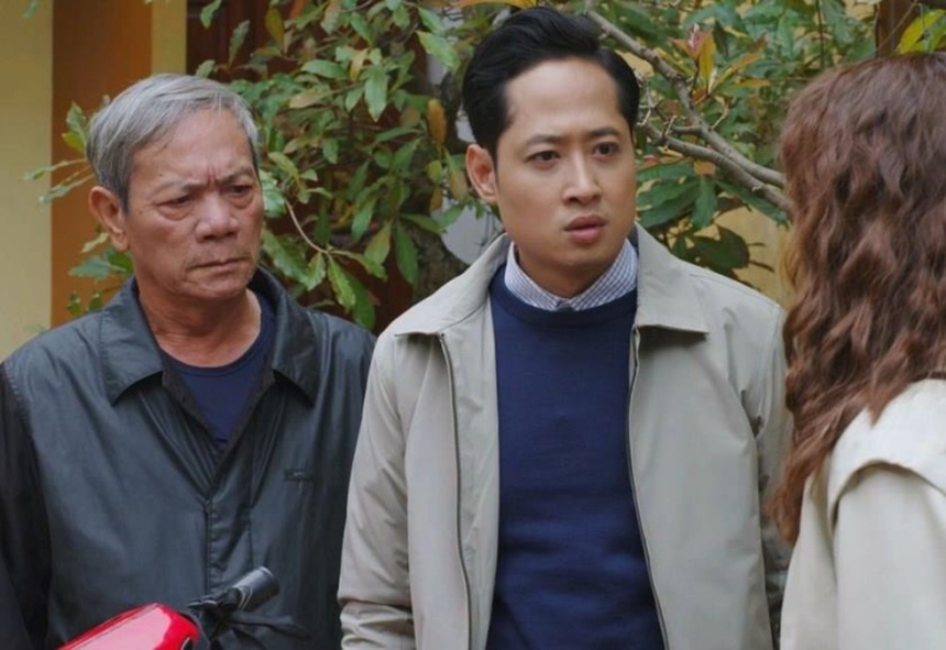 NSND Quốc Trị: Bố chồng khó tính ‘Dưới bóng cây hạnh phúc’, tình duyên lận đận 'ám' từ phim vào đời thực - Ảnh 1.