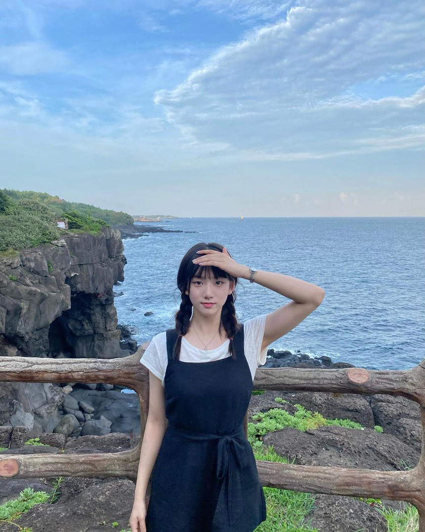 Nữ thần của làng TDDC Hàn Quốc: Nổi tiếng từ khi 12 tuổi, là fan cứng của Jungkook (BTS) - Ảnh 7.