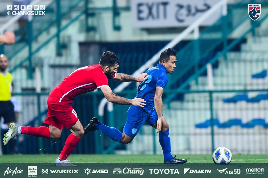 Chanathip tiết lộ mức phí chuyển nhượng "khủng", úp mở chuyện về quê hương - Ảnh 1. Chanathip tiết lộ mức phí chuyển nhượng "khủng", úp mở chuyện về quê hương - Ảnh 1.