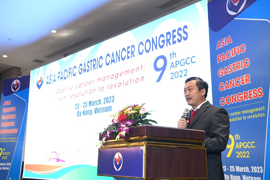 5 dấu hiệu cảnh báo ung thư dạ dày, có 1 cần phải đi khám sớm - Ảnh 2.