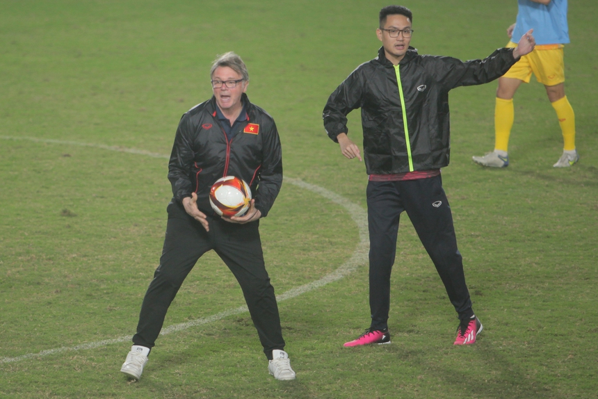 'U22 Việt Nam cùng bảng Thái Lan cũng tốt, đỡ phải nghĩ đến việc tránh họ ở bán kết' - Ảnh 3.