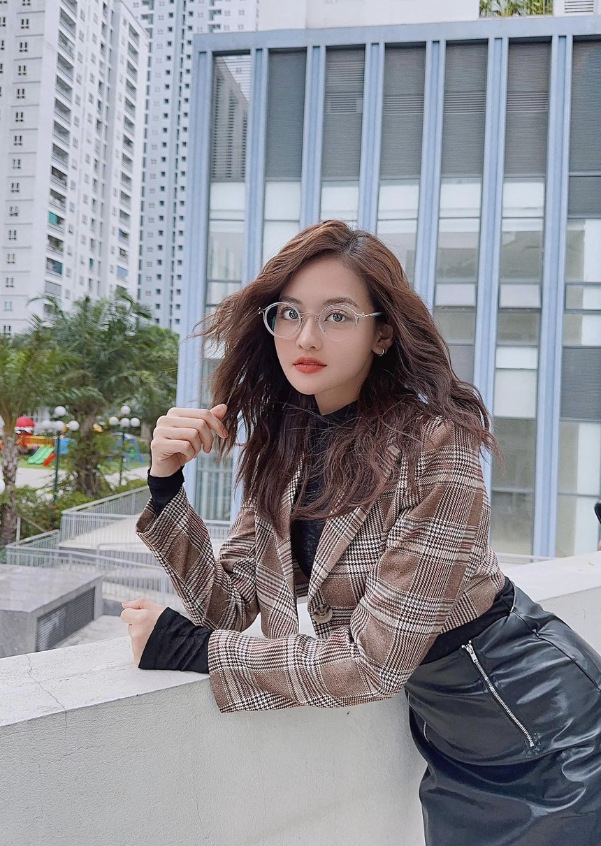 Diễn viên Thùy Anh tuổi 28: "Tôi độc thân nhưng tôi có con rồi" - Ảnh 1.