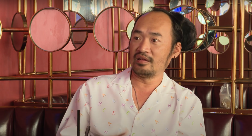 Tiến Luật: Từng hay gây gổ với vợ vì mặc cảm, áp lực tới mức uống tới 30 hộp thuốc ngủ - Ảnh 4. Tiến Luật: Từng hay gây gổ với vợ vì mặc cảm, áp lực tới mức uống tới 30 hộp thuốc ngủ - Ảnh 4.