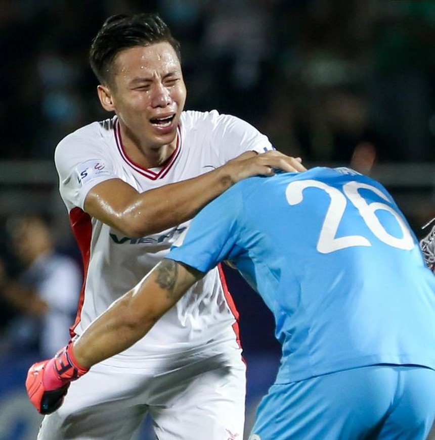 Quế Ngọc Hải và những lần khóc nức nở như Trấn Thành: Đàn ông hay khóc là yếu đuối? - Ảnh 4.