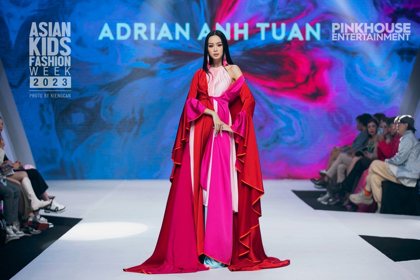 Chị Hằng biên tập - Xứng danh 'nàng hậu truyền cảm hứng', Bảo Ngọc liên tục làm diễn giả, xông xáo tham gia hoạt động xã hội - Ảnh 11.