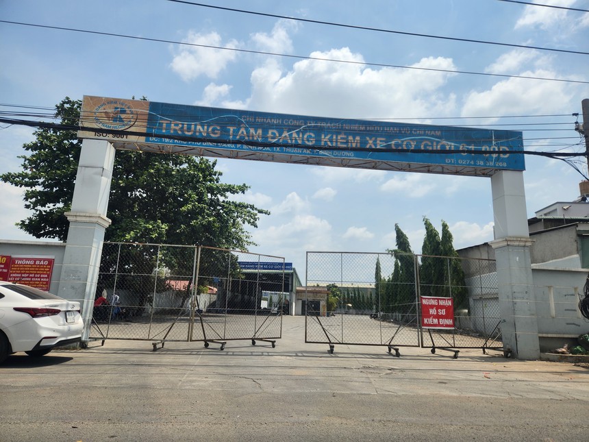 Bình Dương: Phong tỏa, kiểm tra Trung tâm Đăng kiểm xe cơ giới 61-09D - Ảnh 1.