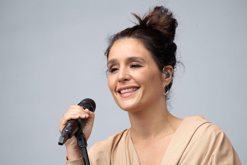 Chân dung những người nổi tiếng là fan bự của MU - Ảnh 6. Chân dung những người nổi tiếng là fan bự của MU - Ảnh 6.