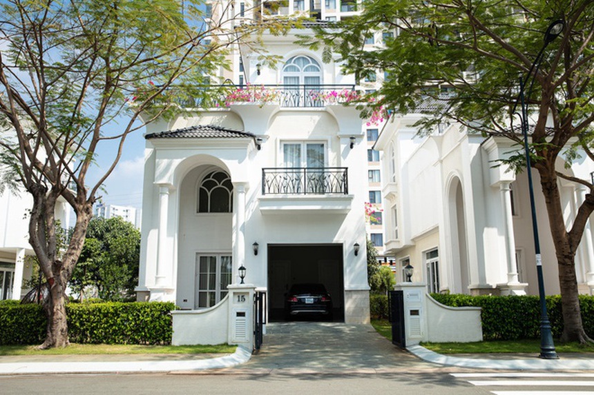 Hé lộ biệt thự rộng 800m2, góc nào cũng cực kỳ sang chảnh của nữ MC giàu có - Ảnh 2. Hé lộ biệt thự rộng 800m2, góc nào cũng cực kỳ sang chảnh của nữ MC giàu có - Ảnh 2.