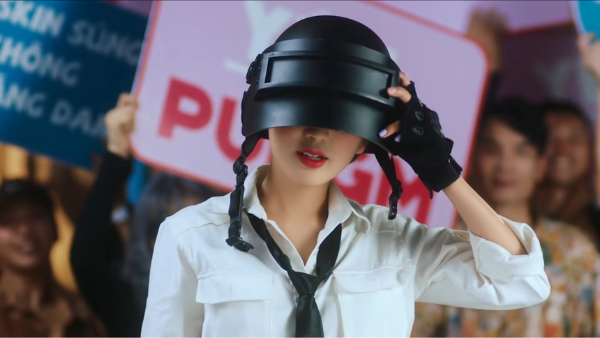 Nhan sắc ngoài đời vạn người mê của cô gái xuất hiện trong MV ‘cà khịa game sơn súng tăng dame’ - Ảnh 1. Nhan sắc ngoài đời vạn người mê của cô gái xuất hiện trong MV ‘cà khịa game sơn súng tăng dame’ - Ảnh 1.