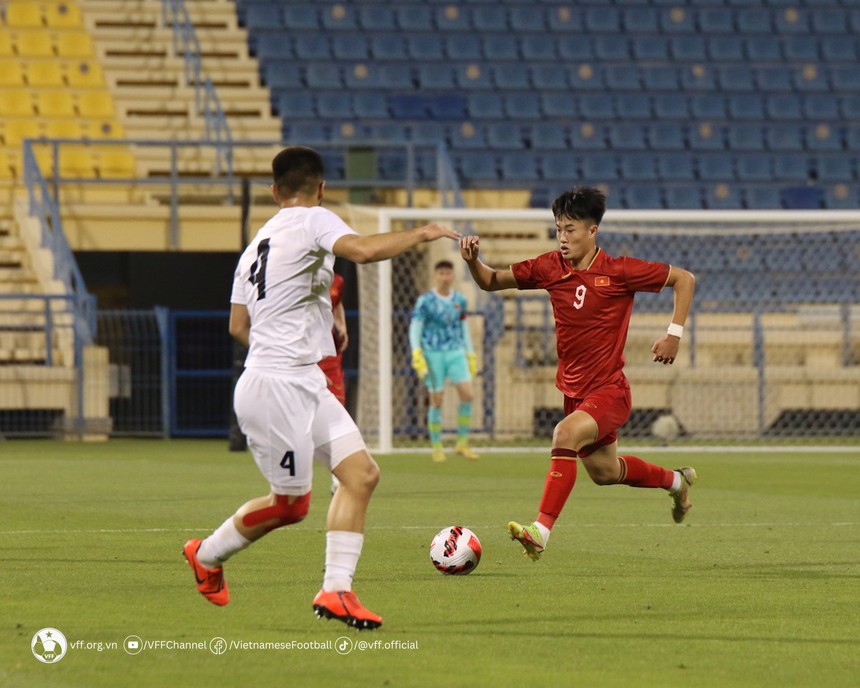 Bóng đá Việt Nam ngày 30/3: HLV Troussier tạm chia tay U23 Việt Nam - Ảnh 3.