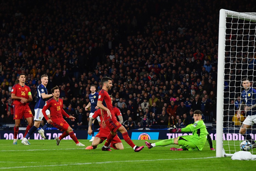 Vòng loại EURO 2024: Tây Ban Nha xấu xí của De la Fuente - Ảnh 1. Vòng loại EURO 2024: Tây Ban Nha xấu xí của De la Fuente - Ảnh 1.