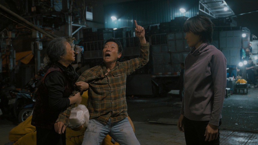 NSƯT Hoàng Hải nói về hành trình quay 'Cuộc đời vẫn đẹp sao': Vất vả nhưng tôi may mắn vì được sống nhiều cuộc đời - Ảnh 2.