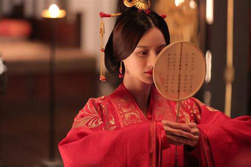 Đệ nhất mỹ nhân Tam Quốc từng khiến 3 cha con Tào Tháo say mê: Không ngờ chịu kết cục bi thảm - Ảnh 2.