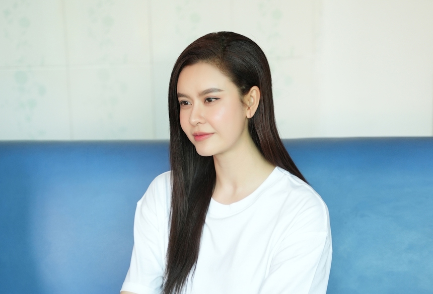 Diễn viên Trương Quỳnh Anh nể phục người phụ nữ không kết hôn để toàn tâm cưu mang trẻ bị bỏ rơi - Ảnh 1.