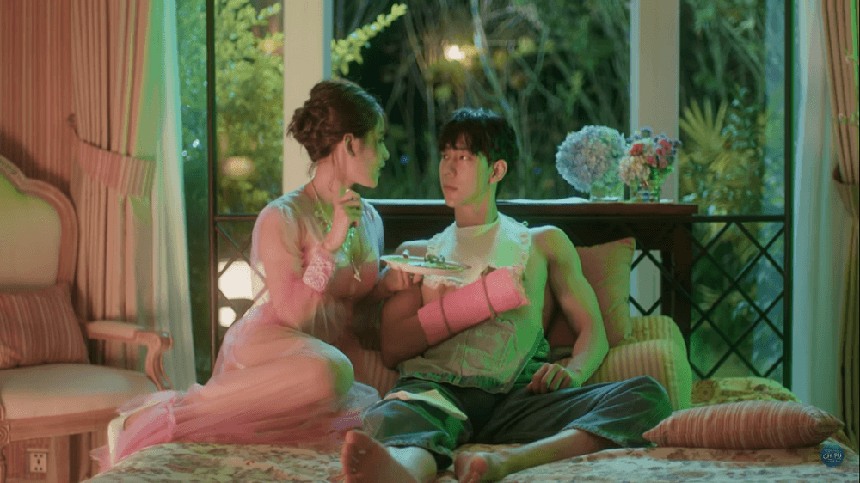 Chi Pu sẽ đem ca khúc có MV gắn mác 16+ đóng cùng tình cũ lên show Trung Quốc, phía nữ ca sĩ phản hồi ra sao? - Ảnh 9.