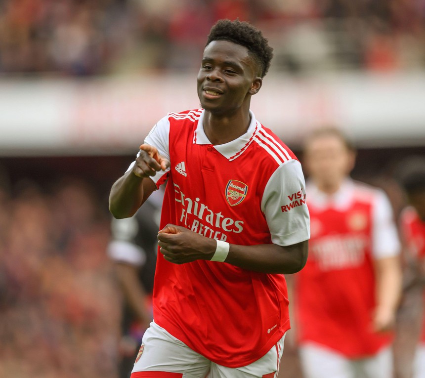 Lộ diện cầu thủ xuất sắc thứ 2 thế giới, sau Messi - Ảnh 3. Lộ diện cầu thủ xuất sắc thứ 2 thế giới, sau Messi - Ảnh 3.