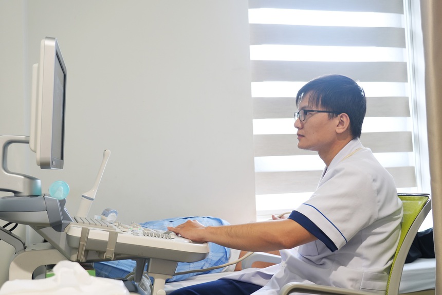 Quan hệ tình dục nhiều có làm thận yếu, nhanh hỏng? - Ảnh 1. Quan hệ tình dục nhiều có làm thận yếu, nhanh hỏng? - Ảnh 1.