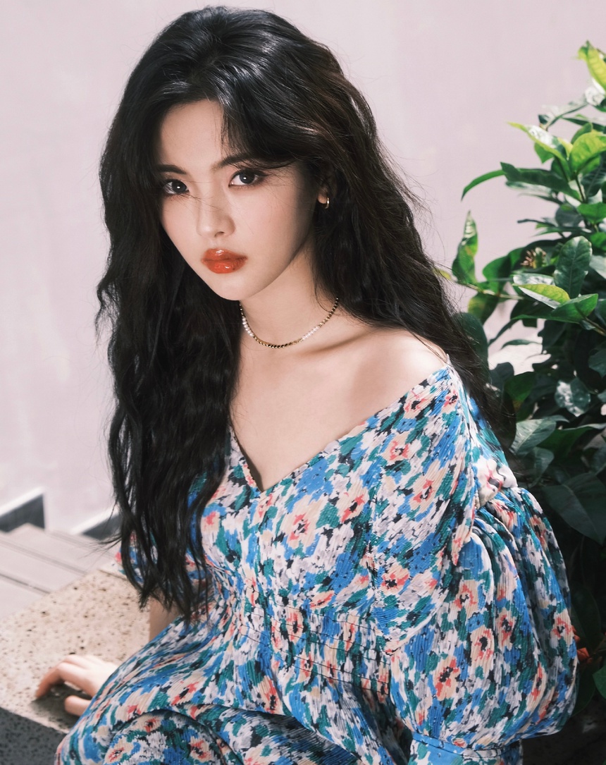 (TIN T7) 3 sao nữ 'bất tài' nhưng vẫn nổi như cồn của C-biz: Cổ Lực Na Trát chưa so được với cái tên này - Ảnh 5.