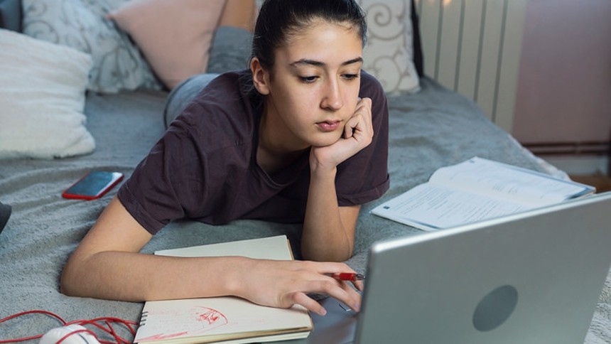 Bạn có thể cần ngưng cho trẻ làm việc này ngay lập tức nếu không muốn sau này phải hối hận - Ảnh 1. Bạn có thể cần ngưng cho trẻ làm việc này ngay lập tức nếu không muốn sau này phải hối hận - Ảnh 1.