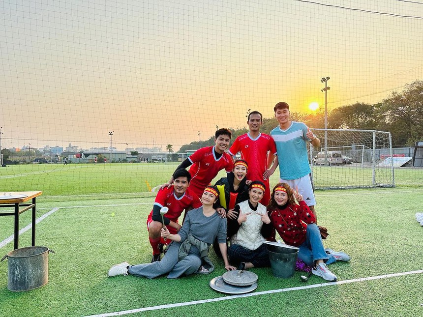 Tiền đạo Nhâm Mạnh Dũng tuyên chiến với Thanh Sơn, Doãn Quốc Đam - Ảnh 2.