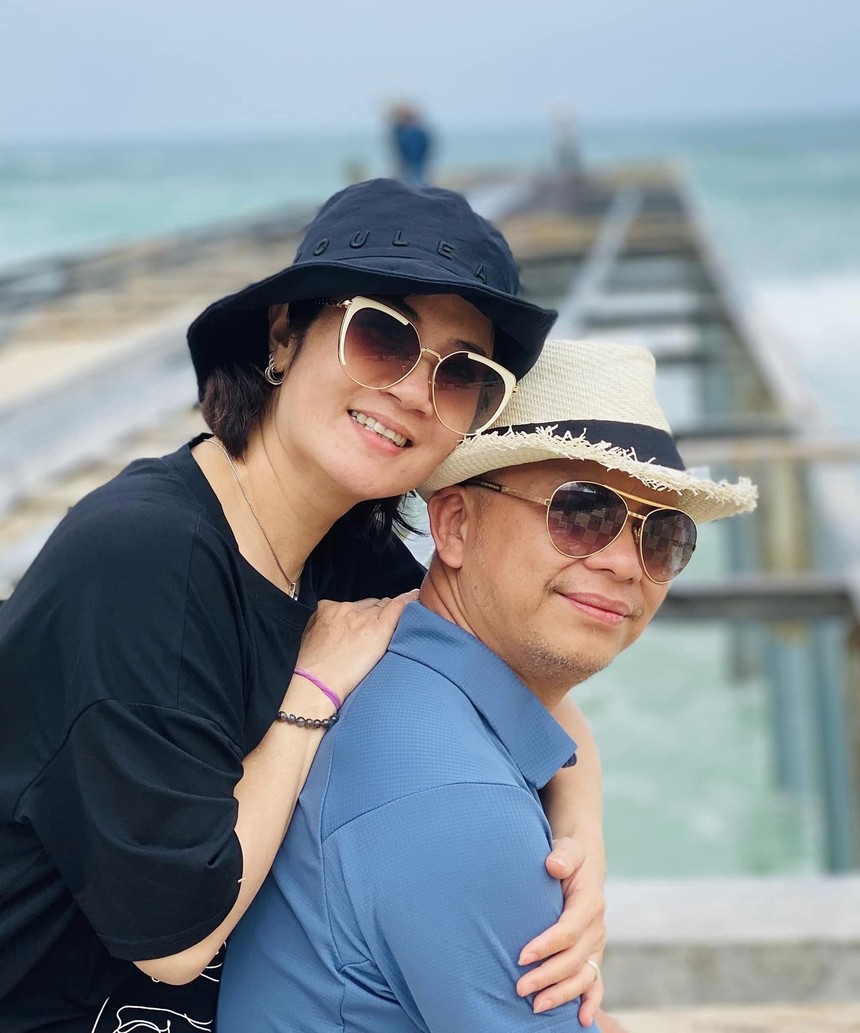 Cuộc hôn nhân 27 năm của Anh Tuấn - Nguyệt Hằng: Mỗi lần tranh cãi lại có thêm một người con  - Ảnh 4.