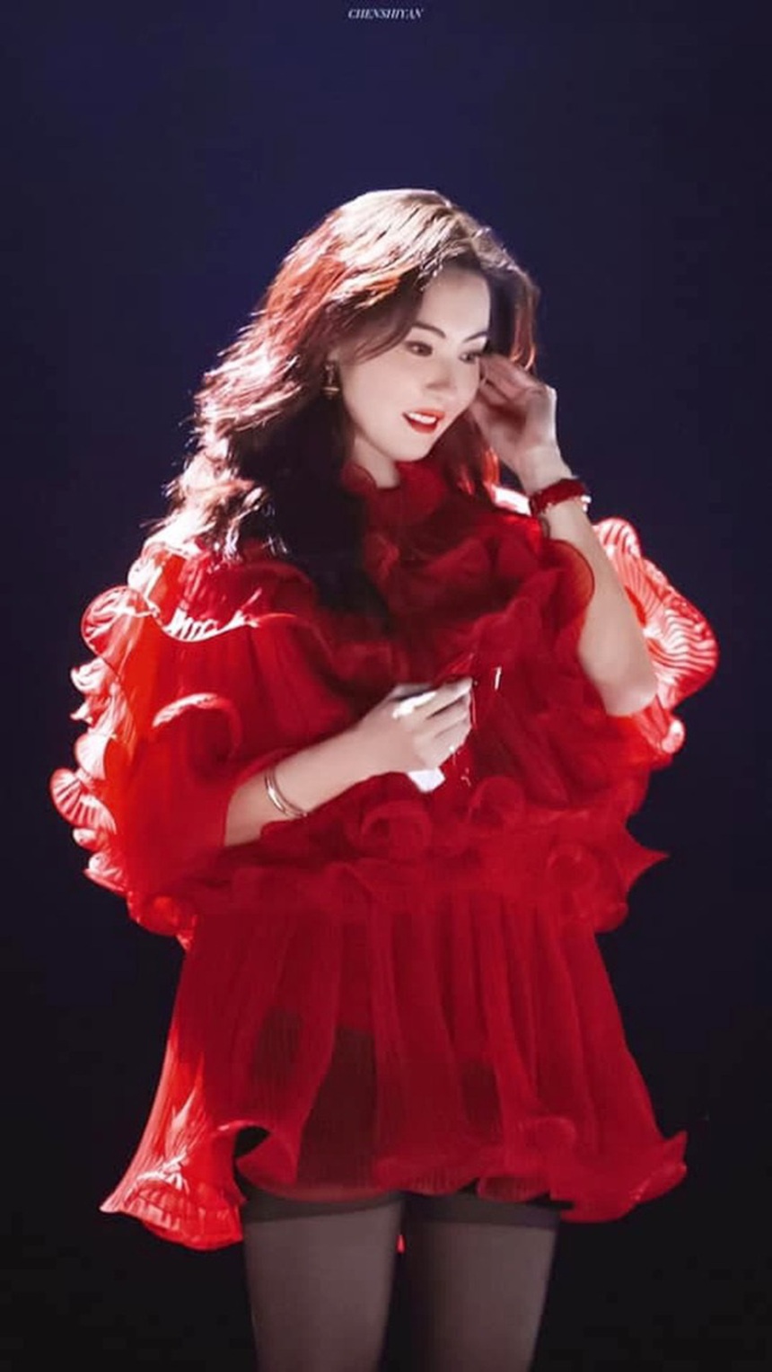 Show đình đám quy tụ loạt “chị đại" xứ Trung: Cựu thành viên SNSD cũng góp mặt, Chi Pu có thể làm nên chuyện nếu tham gia? - Ảnh 3.