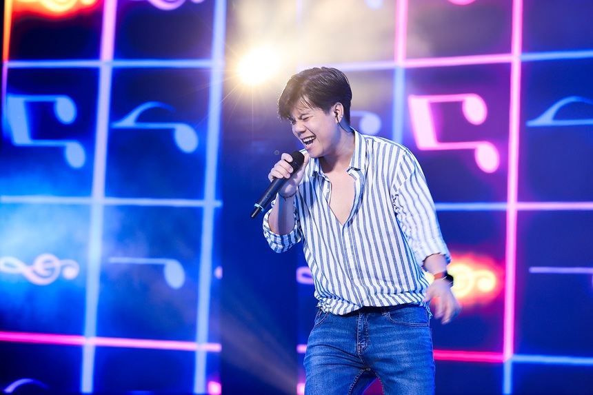 Myra Trần, Đinh Mạnh Ninh, Amee... và dàn nghệ sĩ khẩn trương tổng duyệt cho đêm trao giải Cống Hiến 2023 - Ảnh 6.