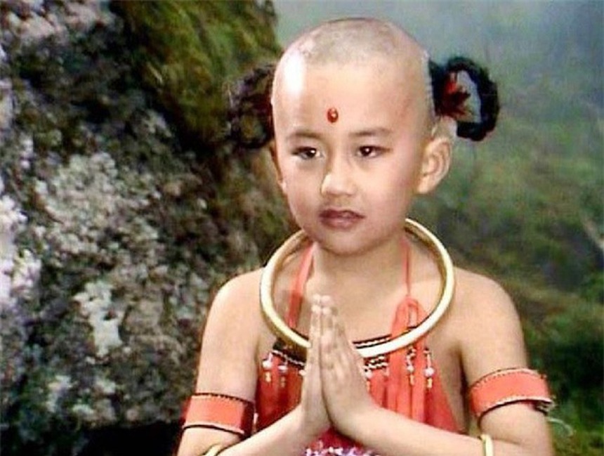 "Hồng Hài Nhi" có thành tích học tập đỉnh nhất trong vũ trụ phim Tây Du Ký: Giờ trở thành đại gia sở hửu khối tài sản bạc tỷ! - Ảnh 1.