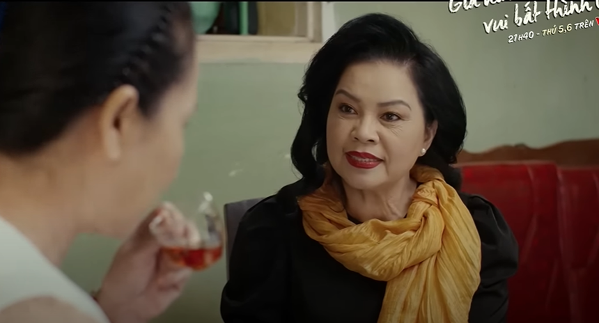 'Gia đình mình vui bất thình lình' tập 7: Trận cầu kịch tính giữa 2 gia tộc bùng nổ - Ảnh 8.