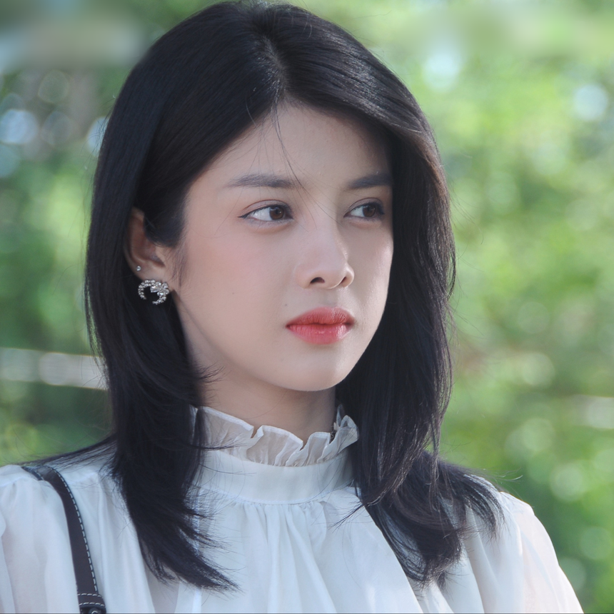 Đến lượt Trình Mỹ Duyên lên tiếng khi bị chê giọng lồng tiếng dở tệ, đạo diễn 'Mặt trời mùa đông' phản pháo lời chỉ trích - Ảnh 3. Đến lượt Trình Mỹ Duyên lên tiếng khi bị chê giọng lồng tiếng dở tệ, đạo diễn 'Mặt trời mùa đông' phản pháo lời chỉ trích - Ảnh 3.