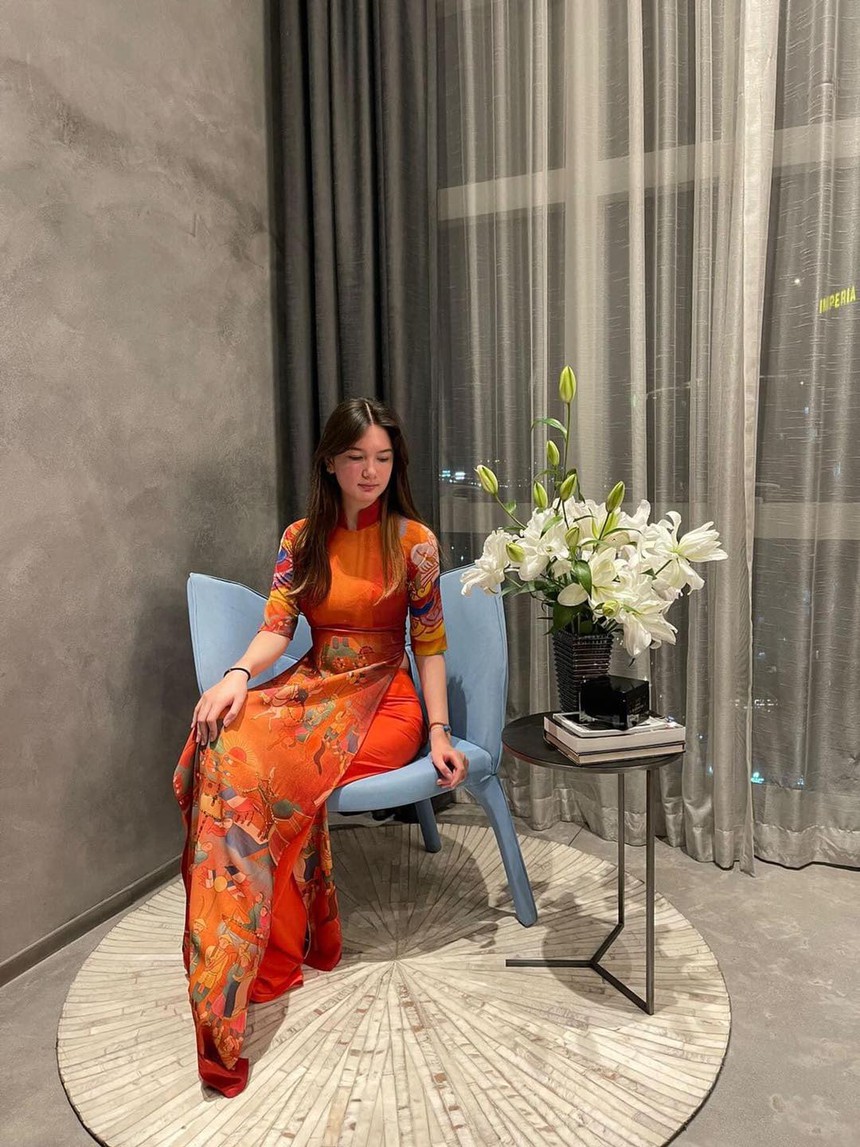 Em gái bé nhỏ của Đặng Văn Lâm ngày nào giờ đã lớn bổng, 16 tuổi cao gần 1m80, xinh đẹp quá đỗi - Ảnh 3. Em gái bé nhỏ của Đặng Văn Lâm ngày nào giờ đã lớn bổng, 16 tuổi cao gần 1m80, xinh đẹp quá đỗi - Ảnh 3.