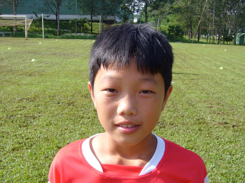 'Cười té ghế' với loạt ảnh hồi nhỏ của dàn cầu thủ HAGL được Xuân Trường 'đào' lại - Ảnh 2.