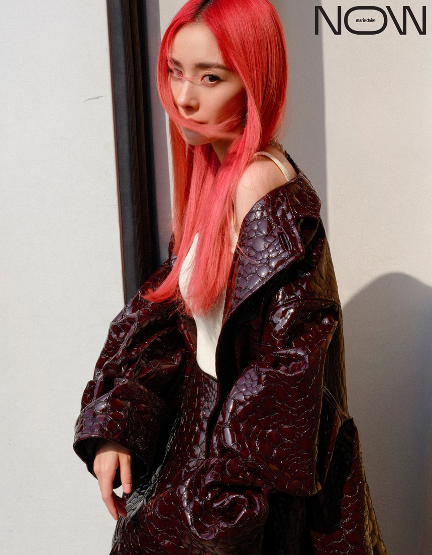 Không muốn yêu đương, Dương Mịch có ý định giành quyền nuôi con? - Ảnh 1. Không muốn yêu đương, Dương Mịch có ý định giành quyền nuôi con? - Ảnh 1.