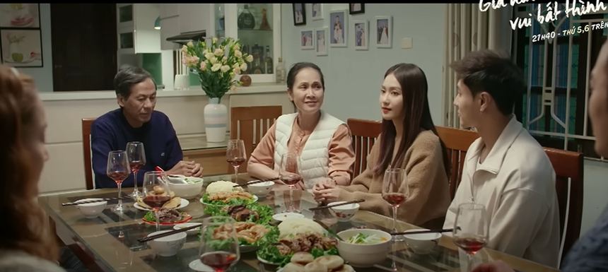 'Gia đình mình vui bất thình lình' tập 8: Nhà có thêm dâu mới - Ảnh 6.