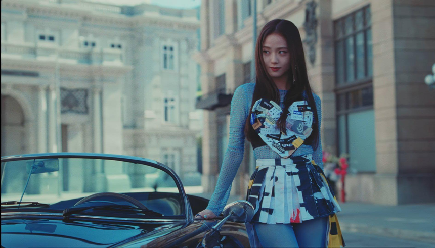 Jisoo vừa ra mắt MV solo lập tức lọt top BXH tại Hàn và từ khóa “khó nghe" cũng đạt #1 tìm kiếm trên MXH xứ Trung - Ảnh 4. Jisoo vừa ra mắt MV solo lập tức lọt top BXH tại Hàn và từ khóa “khó nghe" cũng đạt #1 tìm kiếm trên MXH xứ Trung - Ảnh 4.