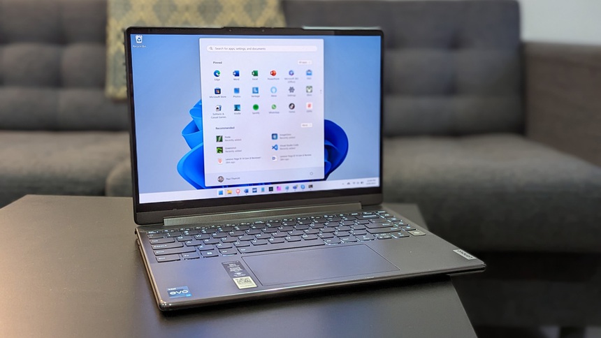 Quên Macbook Air đi, nó sắp bị "thổi bay" bởi chiếc laptop màn hình LED này - Ảnh 1.